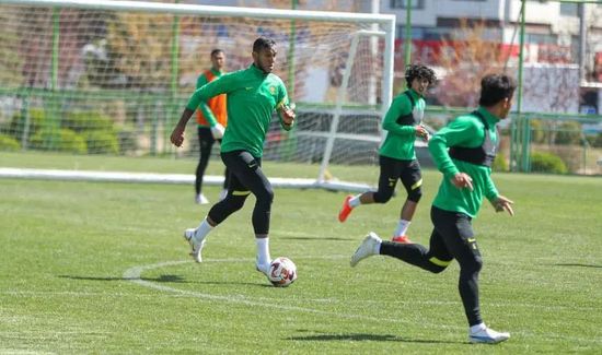 亚洲人成伊人成综合网久久久
