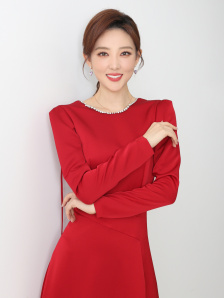 美谷朱